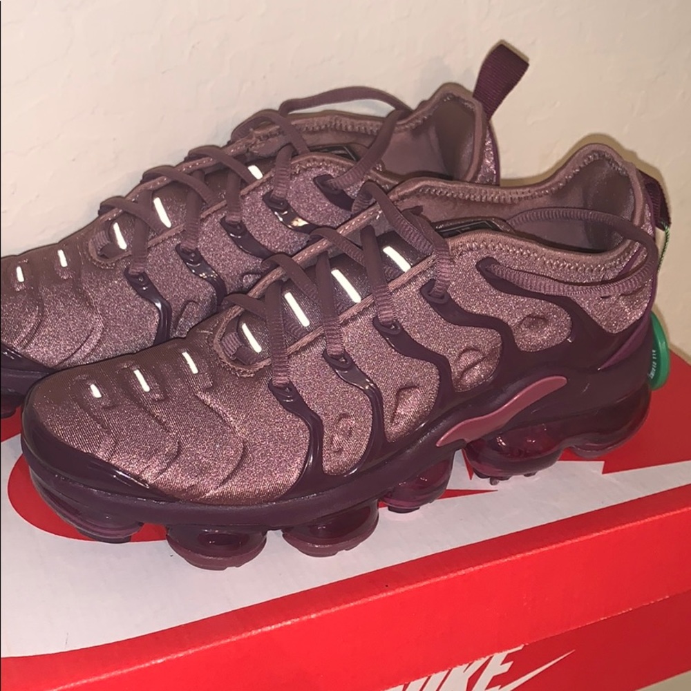 SOLD Air Vapormax Plus BRAND NEW